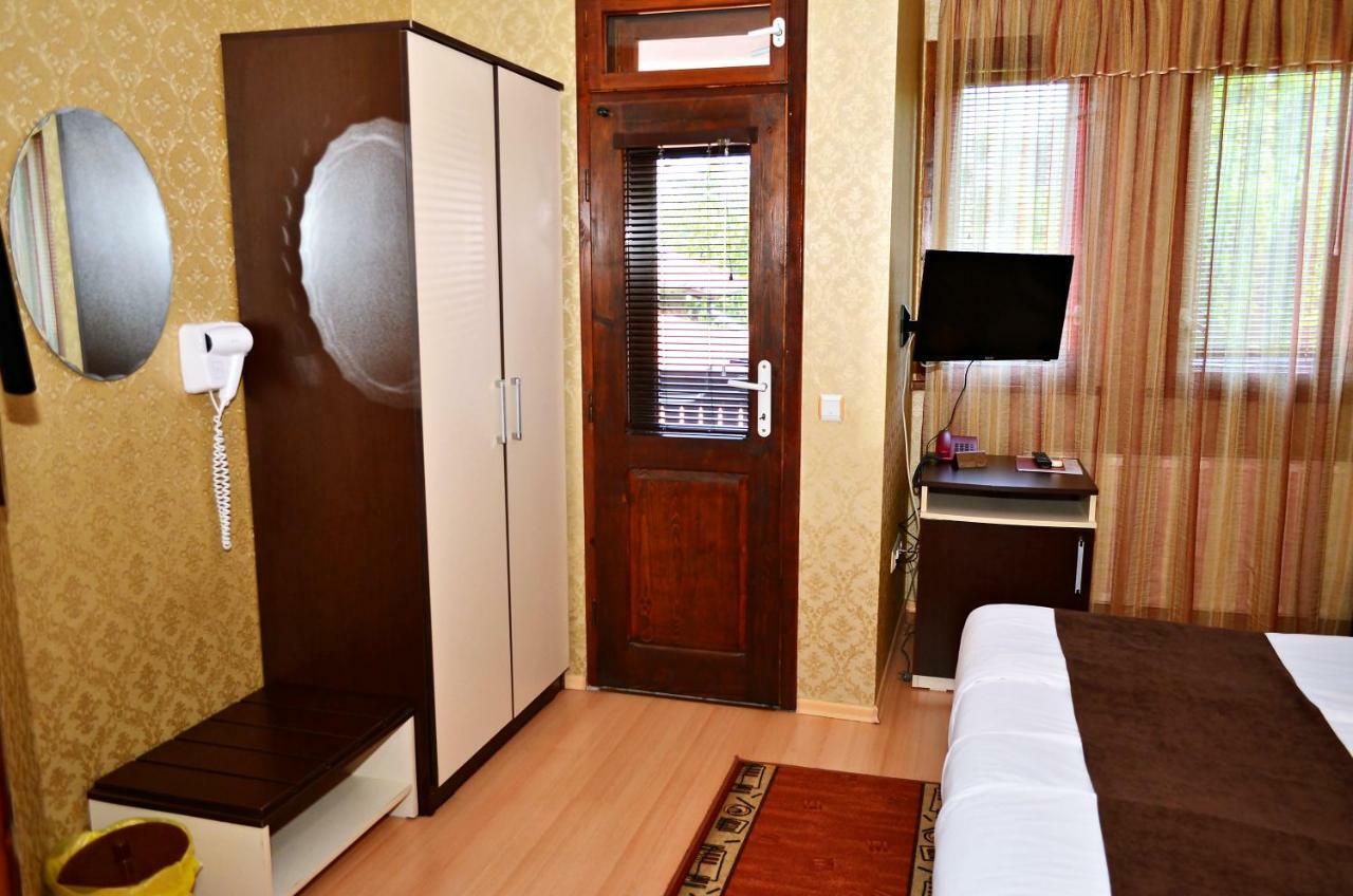 Family Hotel Maraya ارباناسي المظهر الخارجي الصورة
